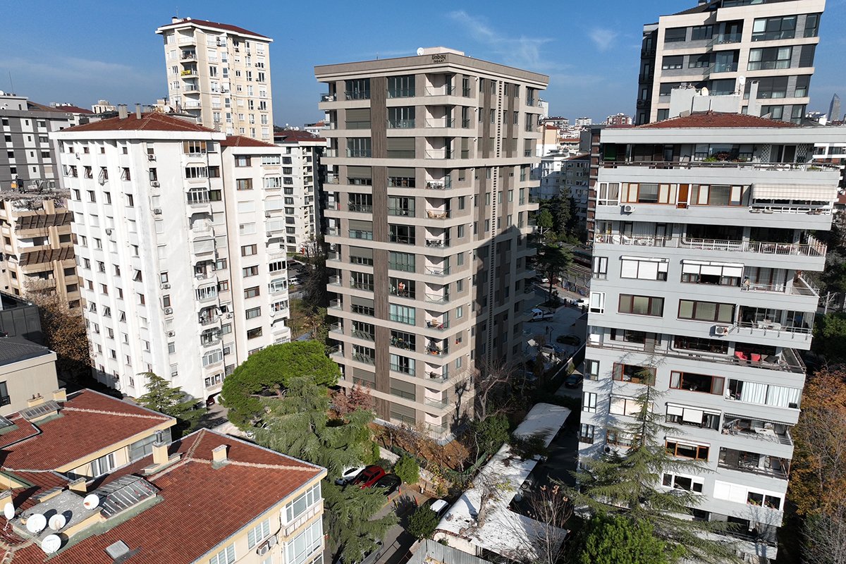 NİLÜFER APARTMANI SUADİYE